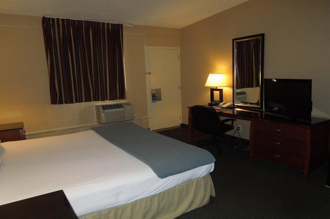 Travelodge By Wyndham בסילבר ספרינג מראה חיצוני תמונה